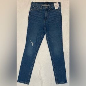 Calvin Klein Jeans - High Rise Skinny - Size 4
